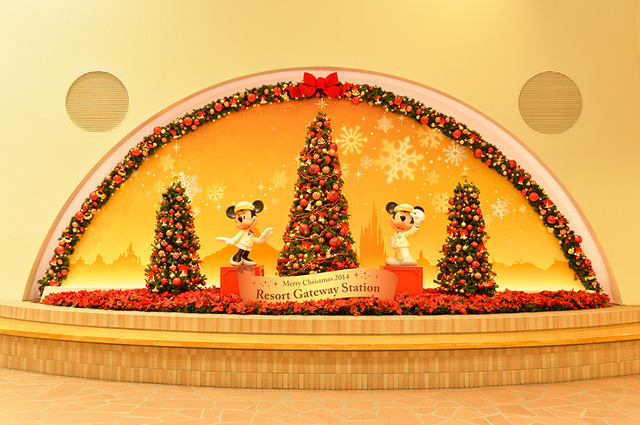 ディズニーリゾートライン／クリスマスのスペシャルイベント開催