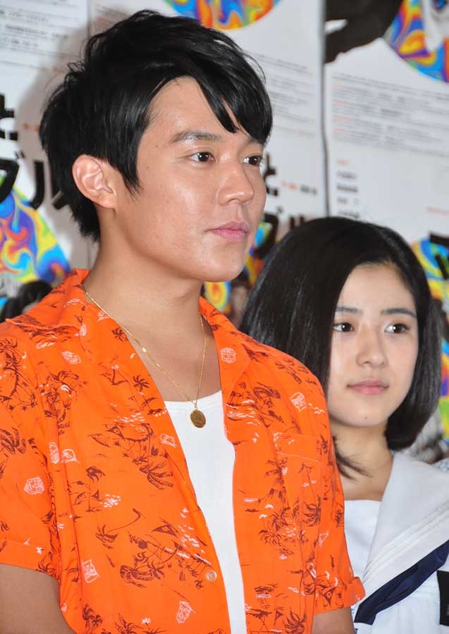 小出恵介／舞台「虹とマーブル」会見