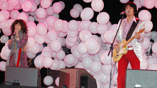 サプライズでのCaocao登場に会場は騒然