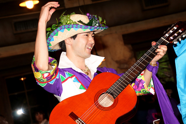 「フルータ！フルータ！フィエスタ！」