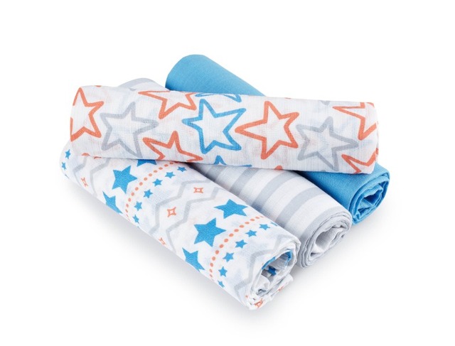 モスリンコットン100％のスワドルは、空気をふくんだような柔らかい風合いが特徴。