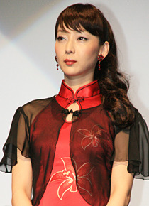 『THE CODE／暗号』　稲森いずみ