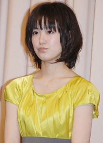 菜都美の高校時代を演じた大後寿々花