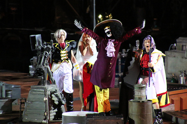 「ワンピース・プレミアショー」