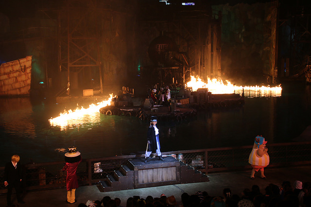 「ワンピース・プレミアショー」