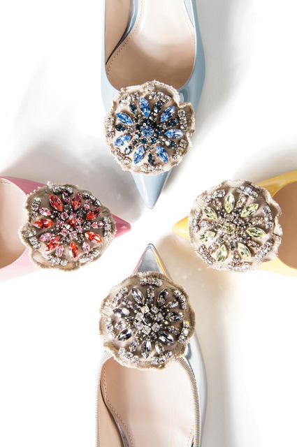 プラダが伊勢丹新宿店本館と阪急うめだ本店にポップアップショップをオープン