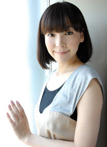 『おと・な・り』　麻生久美子　（photo：Shinya Namiki）