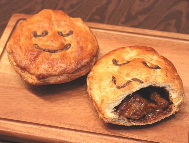 オーストラリア発祥のパイ専門店『パイフェイス』で販売される商品