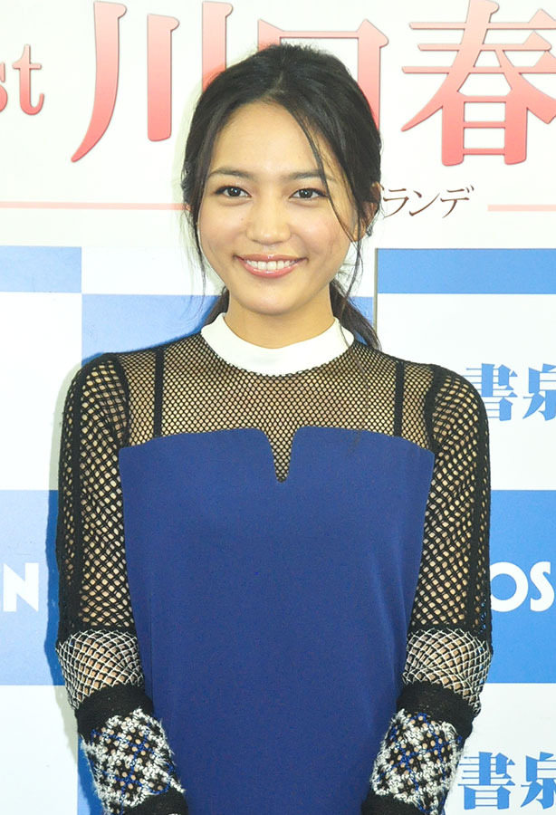 川口春奈／2016年カレンダー発売記念イベント