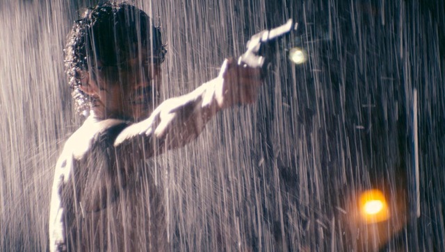 『GONIN サーガ』の雨降らし演出　（Ｃ）2015『GONIN サーガ』製作委員会