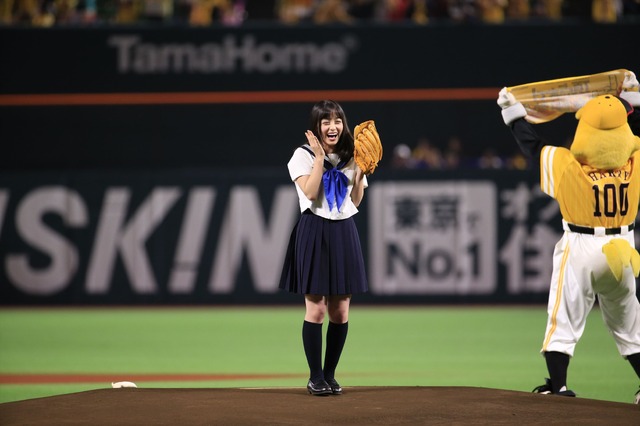 「セーラー服と機関銃-卒業-」（C）2016「セーラー服と機関銃-卒業-」製作委員会