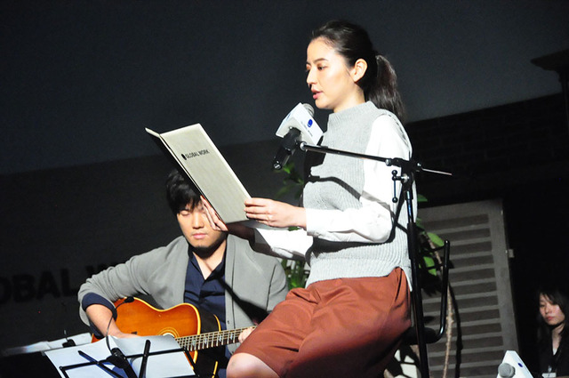 長澤まさみ／「グローバルワーク」秋冬コレクション