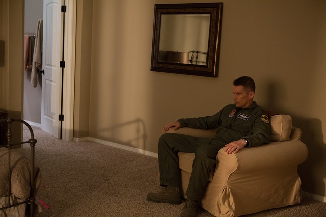 『ドローン・オブ・ウォー』（Ｃ）2014 CLEAR SKIES NEVADA,LLC ALL RIGHTS RESERVED.