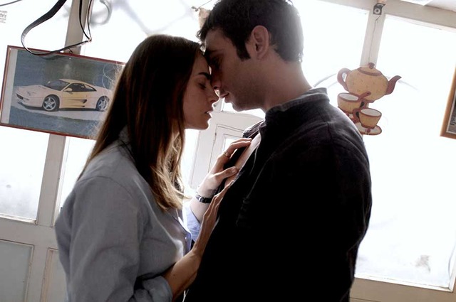 『カプチーノはお熱いうちに』-(C)2013 All rights reserved R&C Produzioni Srl - Faros Film