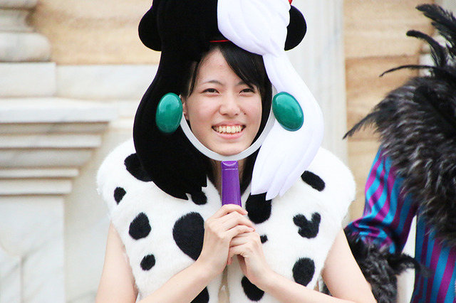 「ファッションチェック」／ヴィランズ・ハロウィーン・パーティー