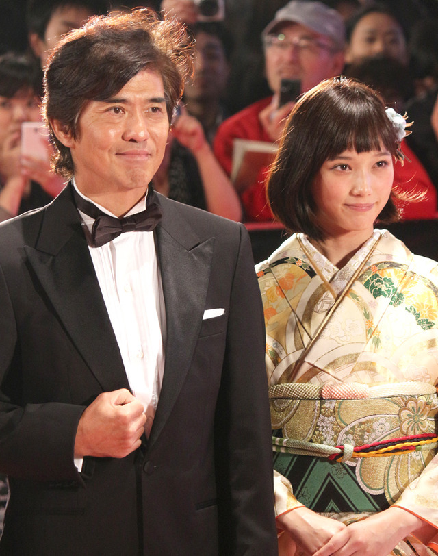 佐藤浩市、本田翼／第28回東京国際映画祭レッドカーペットイベント