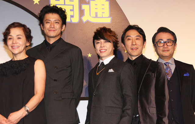 大竹しのぶ、小栗旬、西川貴教、段田安則、三谷幸喜監督／『ギャラクシー街道』初日舞台挨拶