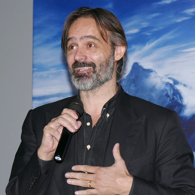 『エベレスト3D』ネパール復興支援チャリティ試写会