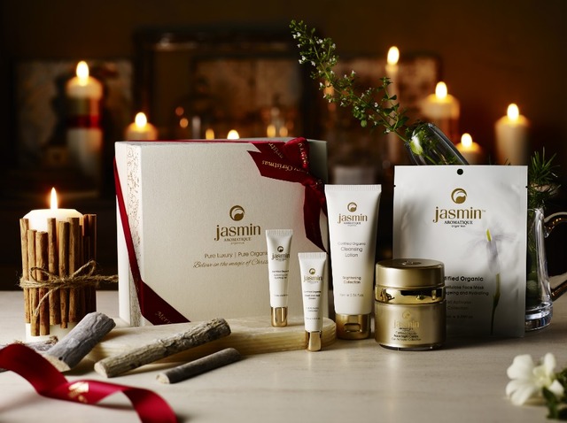 リピーターに愛用されているジャスミンアロマティークのベストアイテムをセットにした「スターアイテムコレクション」。