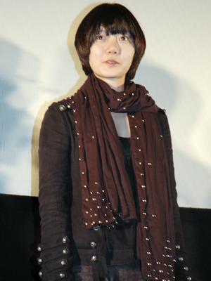 日本語での挨拶に大歓声が