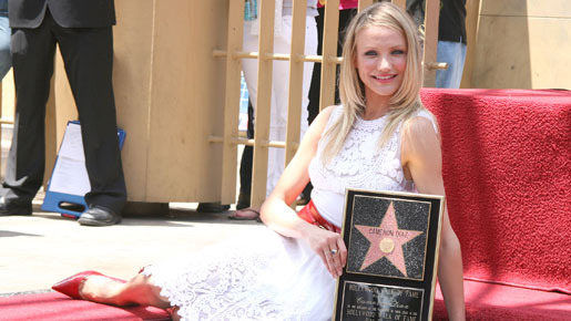 「ウォーク・オブ・フェーム」入りを果たしたキャメロン・ディアス -(C) AFLO