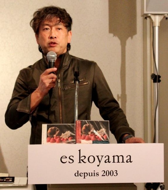 パティシエ・ショコラティエの小山進氏