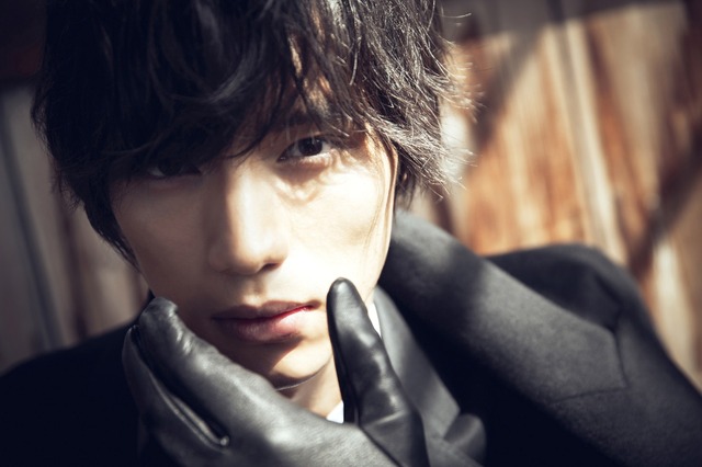 「福士蒼汰　メイキングDVD付卓上カレンダー　2016.4‐2017.3（仮）」／（C）東京ニュース通信社 Photo by Hayato Araki