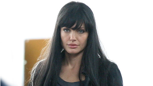 『Salt』（原題）撮影現場でのアンジェリーナ・ジョリー -(C) Splash/AFLO