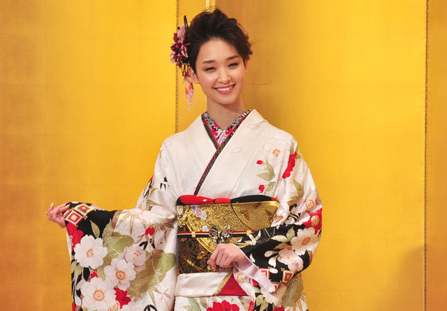 「オスカープロモーション」晴着撮影会