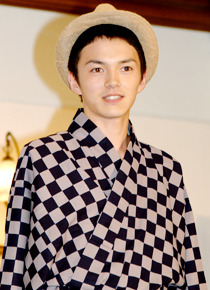 函館の高校生・直樹役の林遣都