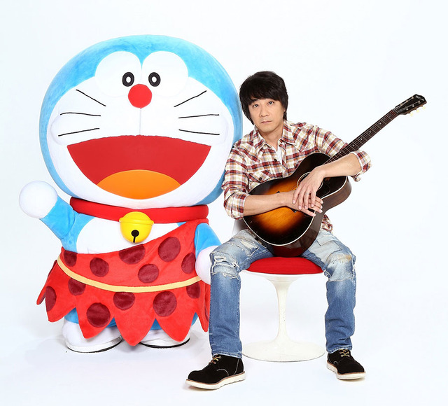 主題歌を担当する山崎まさよし - (C) 藤子プロ・小学館・テレビ朝日・シンエイ・ADK 2016