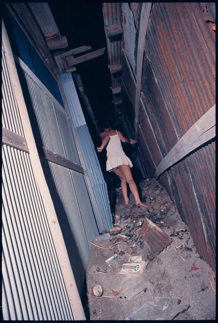 森山大道による写真展「DAIDO IN COLOR」が開催