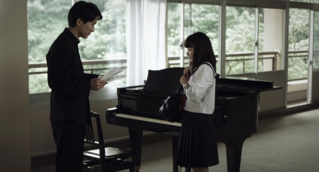 『桜ノ雨』（C） 2015 halyosy、藤田遼、雨宮ひとみ、スタジオ・ハードデラックス／PHP研究所／『桜ノ雨』製作委員会