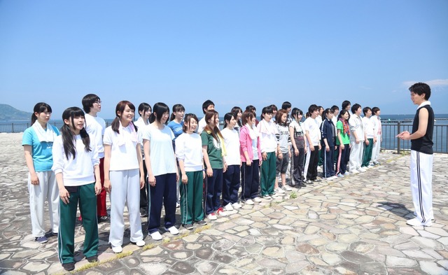 『桜ノ雨』（C） 2015 halyosy、藤田遼、雨宮ひとみ、スタジオ・ハードデラックス／PHP研究所／『桜ノ雨』製作委員会