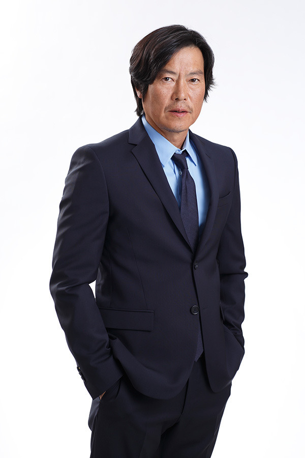 「荒地の恋」豊川悦司