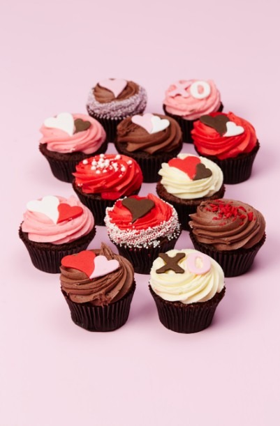 ローラズ・カップケーキ東京  バレンタイン・カップケーキ  各605円