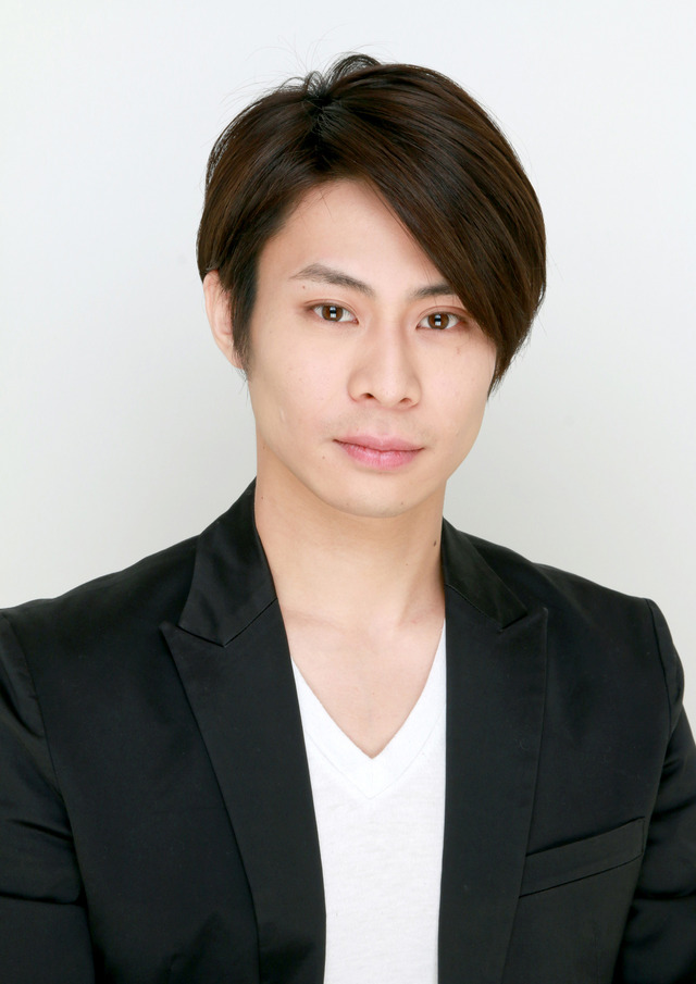 手嶋純太 役：鯨井康介