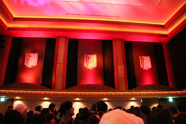 「進撃の巨人・ザ・リアル 4-D」