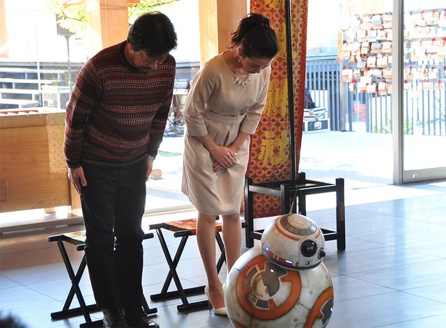 永宝千晶、磯部勉／『スター・ウォーズ／フォースの覚醒』大ヒット奉告祭