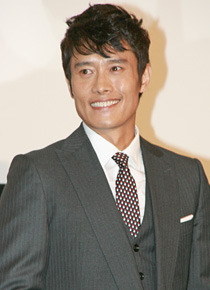 『グッド・バッド・ウィアード』　イ・ビョンホン