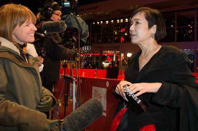 桃井かおり／第66回ベルリン国際映画祭レッドカーペット