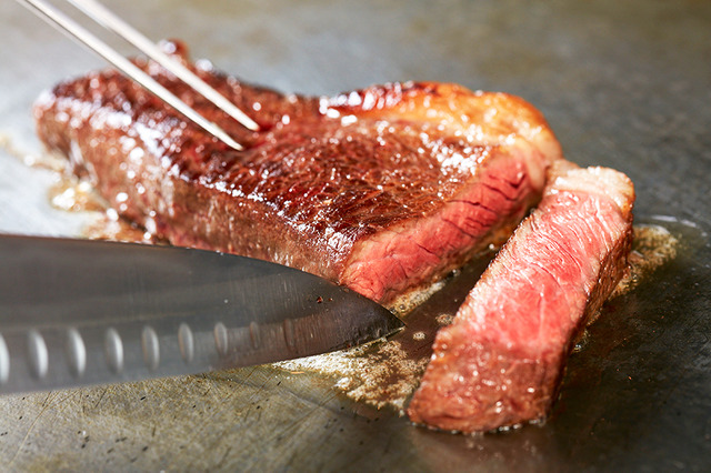 鉄板焼きビーフステーキ／開業15周年セレブレーション