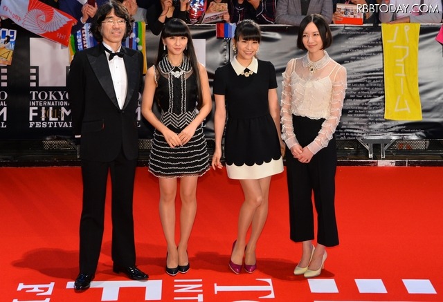 Perfume【写真：竹内みちまろ】