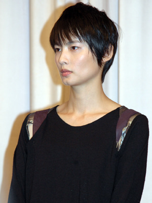 京子の娘・さよ役の伽奈