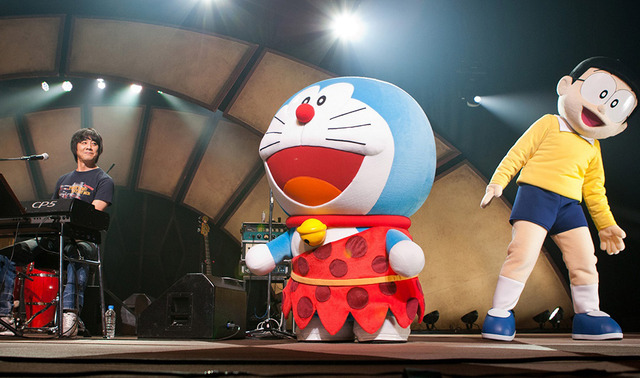 主題歌「空へ」を初披露する山崎まさよし