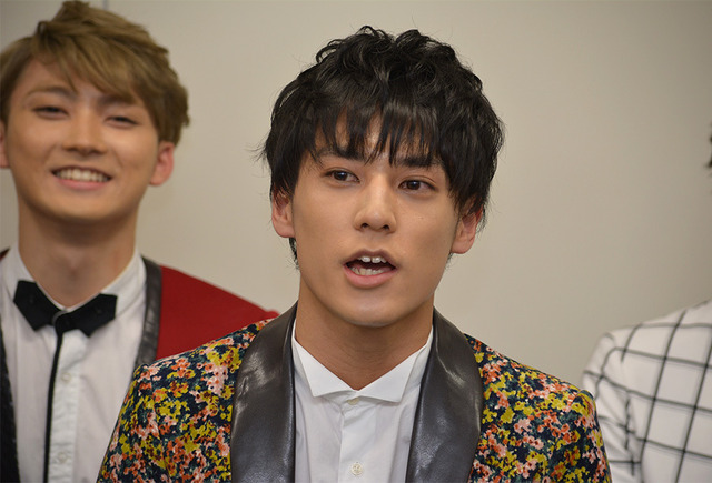 「お義父さんと呼ばせて」遠藤憲一＆「超特急」囲み取材