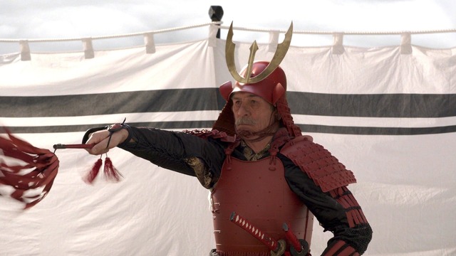 サントリーコーヒー「プレミアムボス ザ・ラテ」新TV-CM「プレミアム城跡」篇