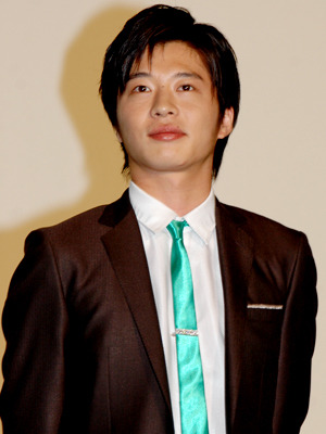 天下の小栗旬を貴様呼ばわり！