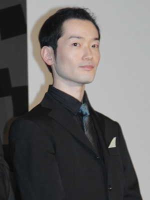 素でも挙動不審？