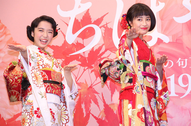 上白石萌音、広瀬すず／『ちはやふる-上の句-』女性限定試写会